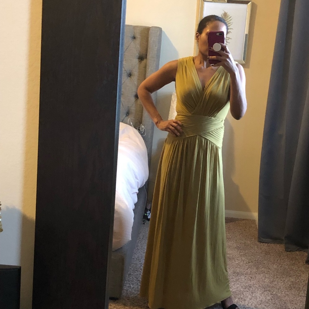 SEXY LONG GALA DRESS W/ BACK CUTOUT